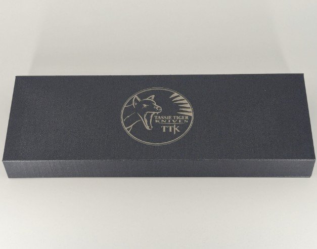 Gift box for steak knives
